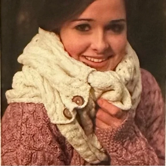 ♥️Irish Aran Sweater Market Merino Wool Snood Infinity Scarf - Picture 2 of 11